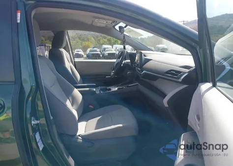 2021 Toyota Sienna Le из США, поврежденный, VIN 5TDKSKFCXMS023790